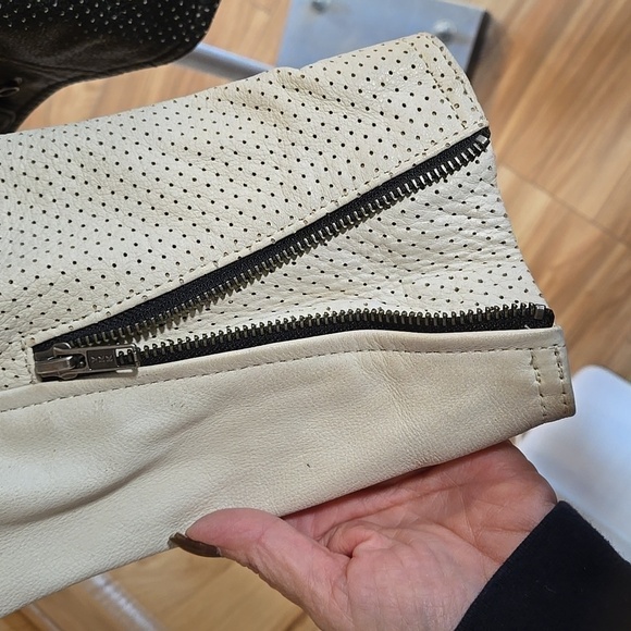 Harley-Davidson Leather Jacket Size 1W Unique Distressed Black Yellow Ivory - Picture 3 of 15